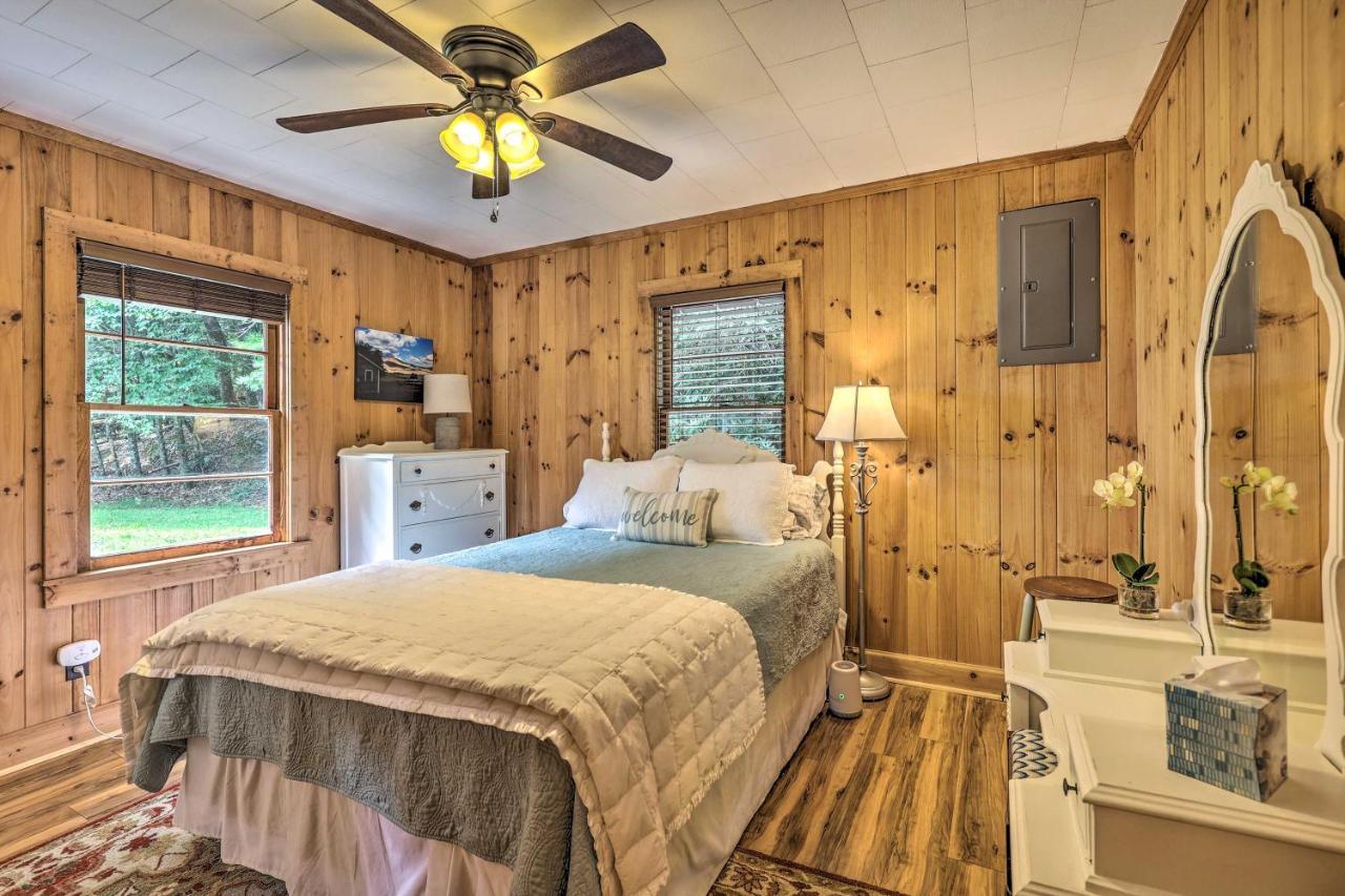 Peaceful Roaring Gap Retreat With Fire Pit And Patio! Βίλα Εξωτερικό φωτογραφία