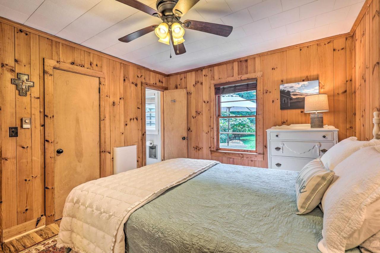 Peaceful Roaring Gap Retreat With Fire Pit And Patio! Βίλα Εξωτερικό φωτογραφία